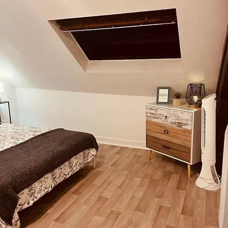 Charmant Logement Centre Apartamento Vichy